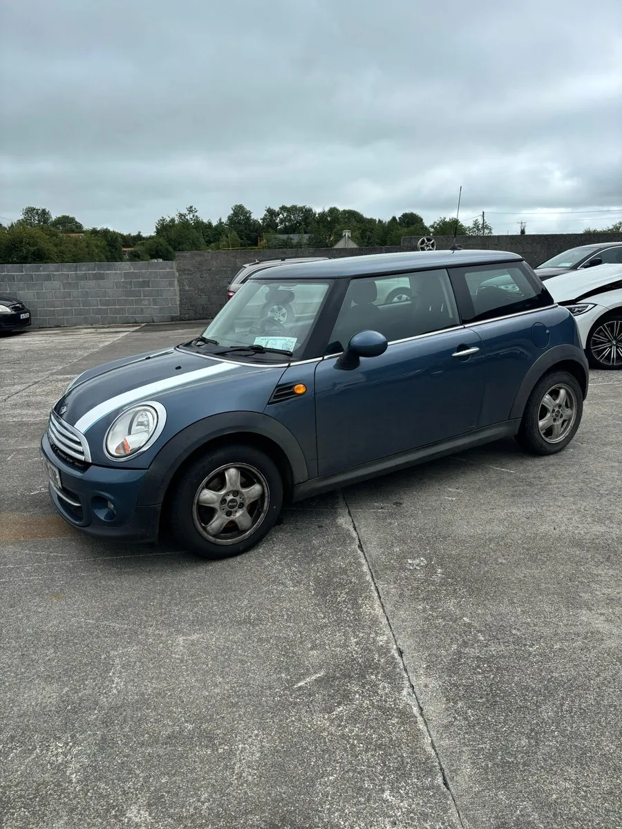 Mini Cooper - Image 4