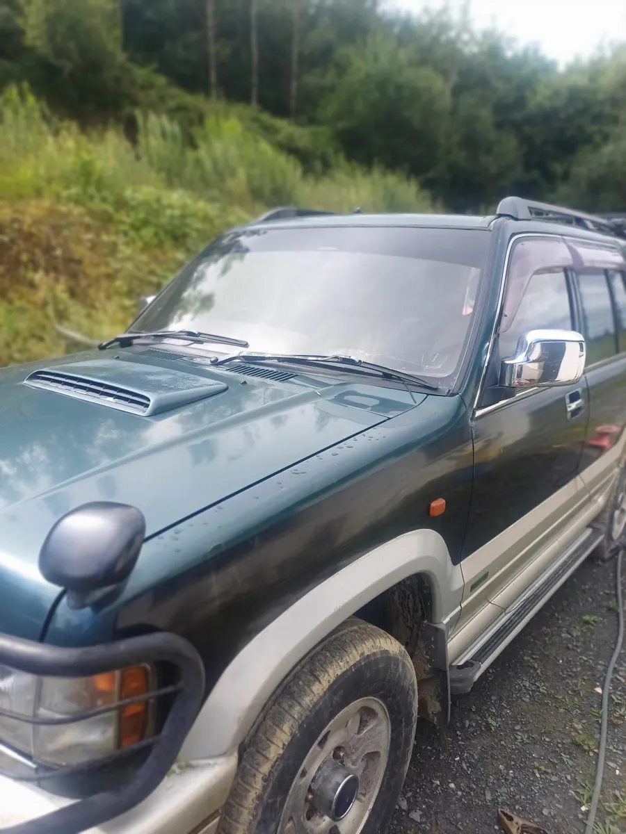 Isuzu Other 1995 - Image 2