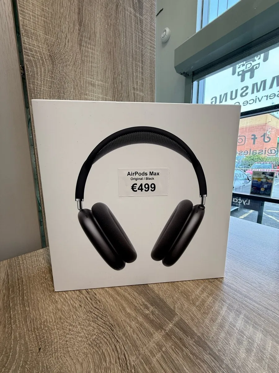 AirPods Max - Image 1