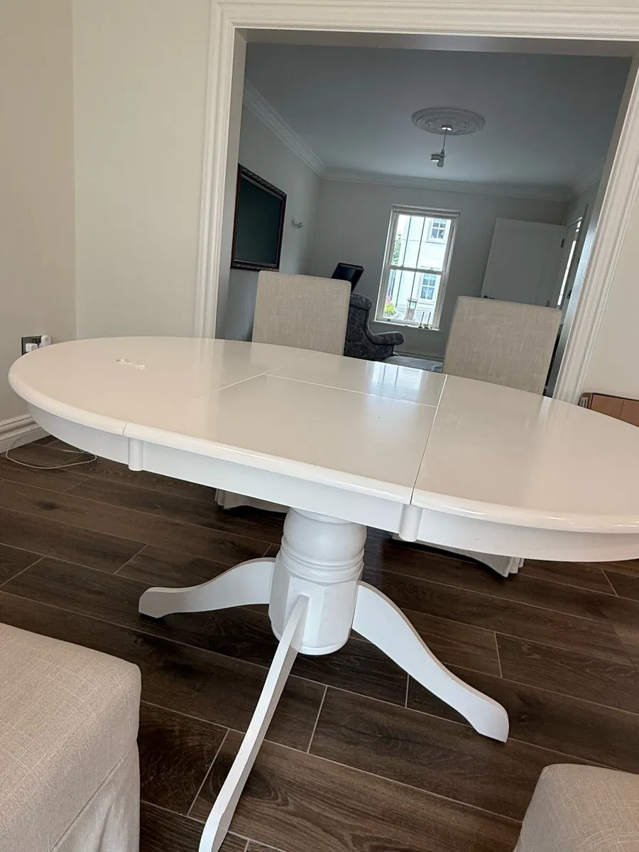 Kitchen Table - Image 1
