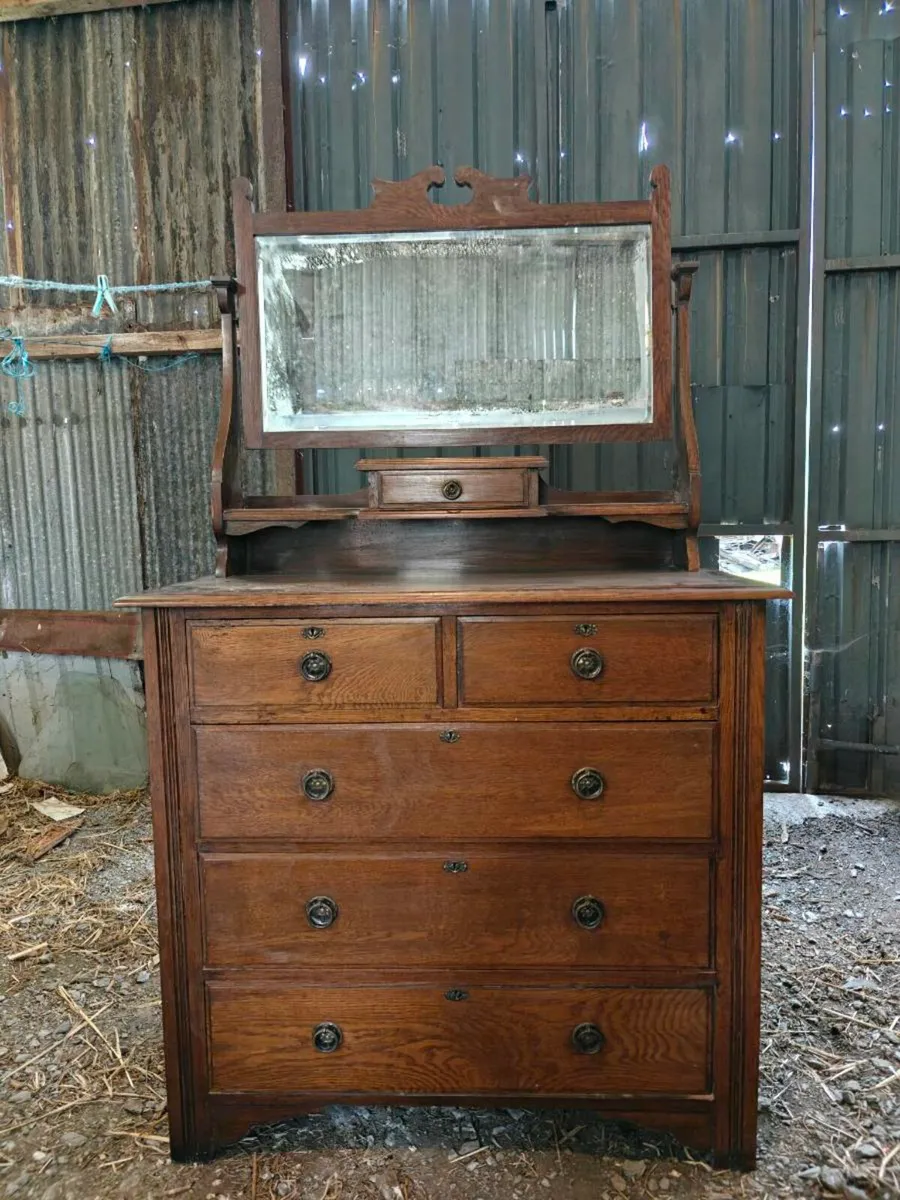 Vintage dressing table - Image 1