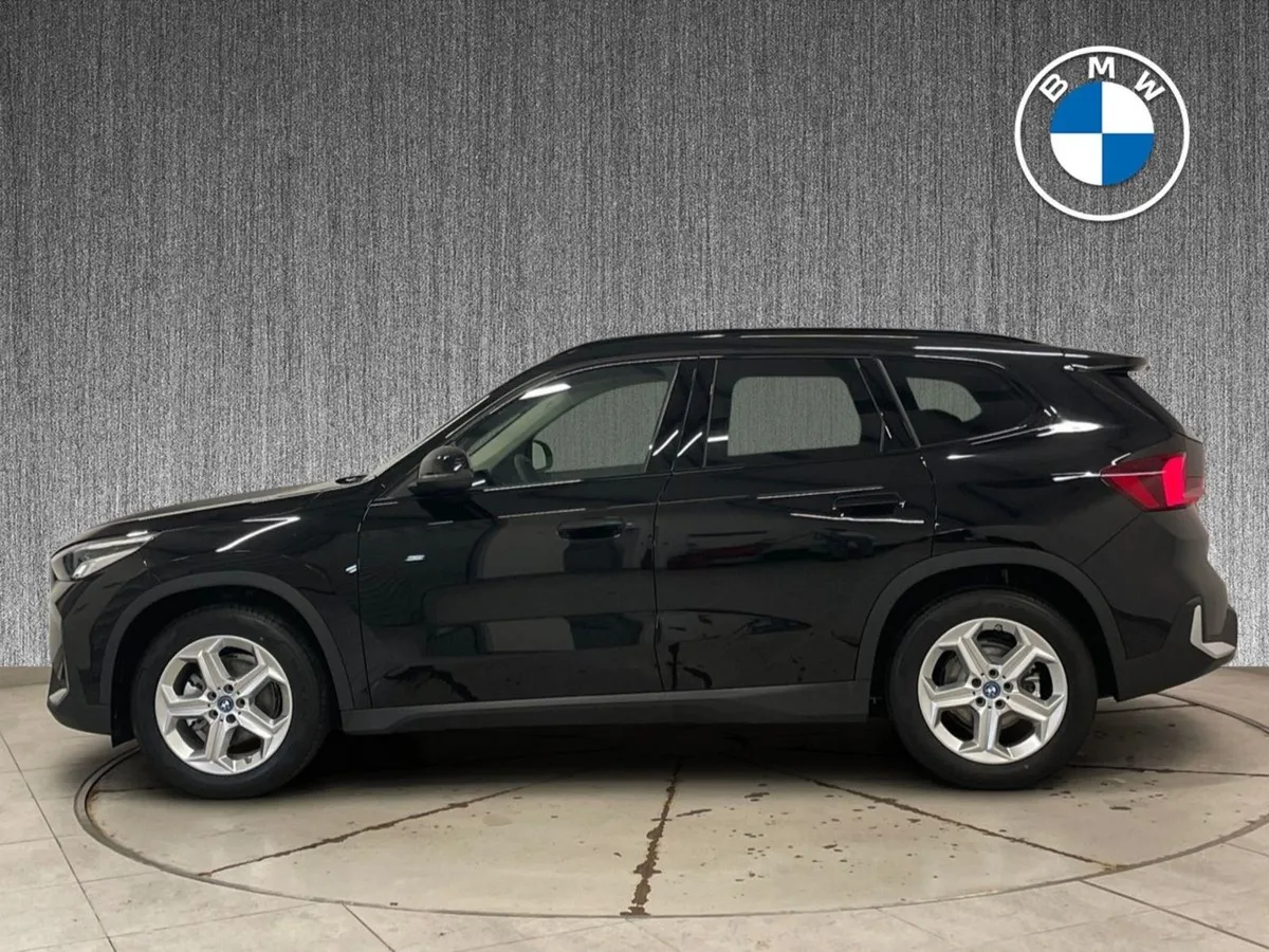 BMW iX1 U11 iX1 Edrive20 Sport - Image 4