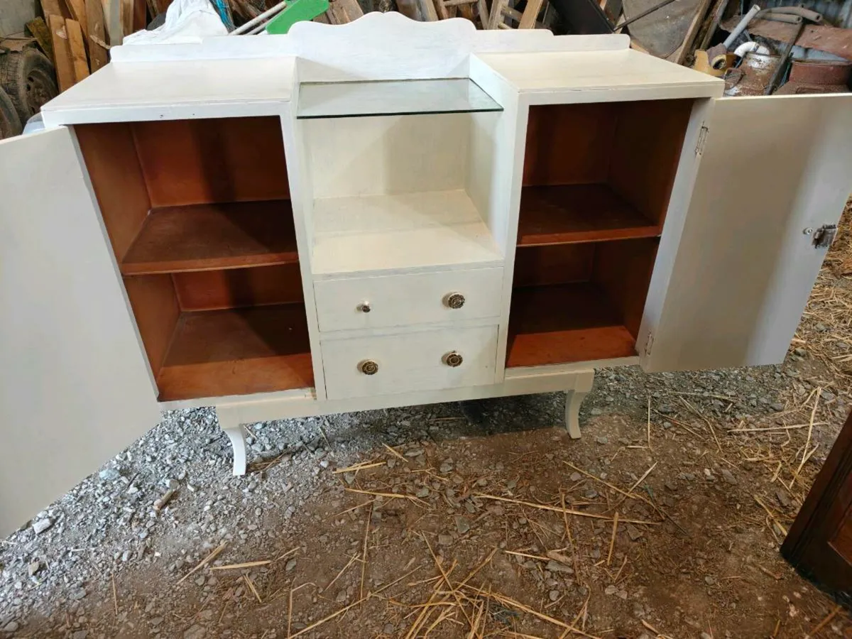 Vintage sideboard - Image 4