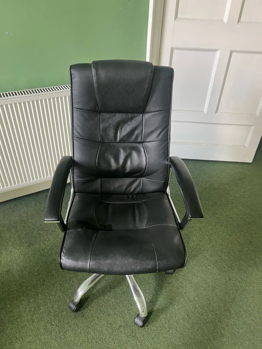 Four Office chairs - Image 4