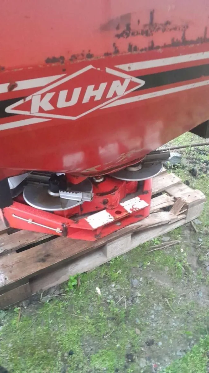 Kuhn sower - Image 2