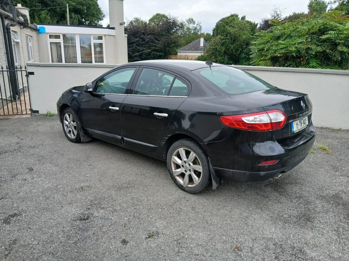 Renault Fluence 2011 - Image 1