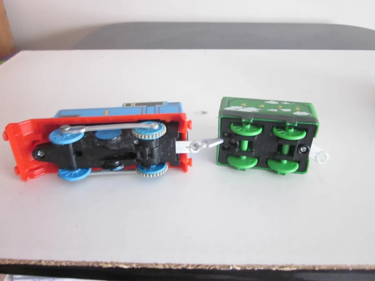 Three Thomas & Friends Motorised TrainEngines/Carr - Image 3