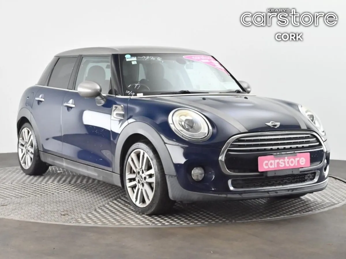 MINI Cooper Cooper 1.5 Auto - Image 1
