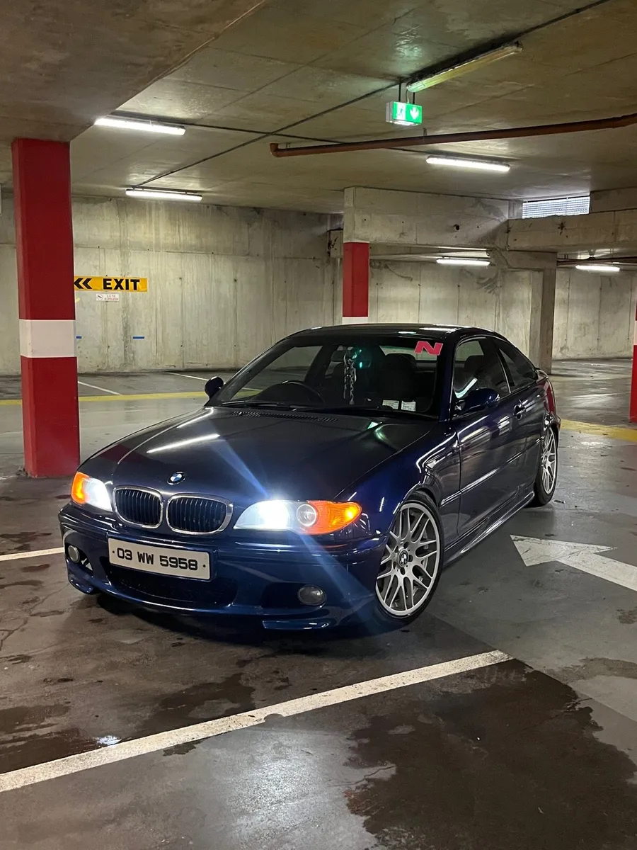 Bmw 330d - Image 1