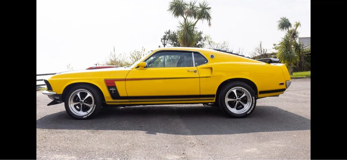 Stunning 1969 Mach 1 Mustang - Image 2