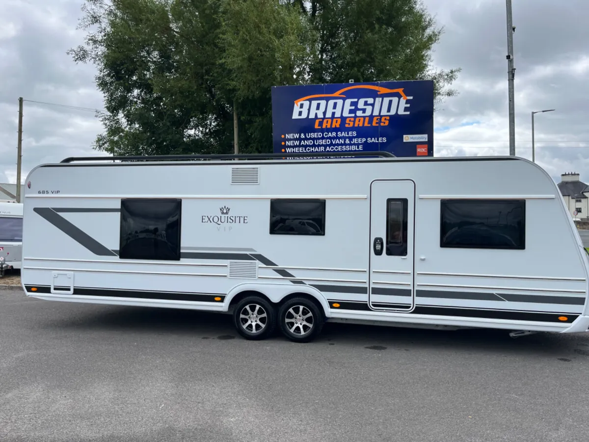 2023 LMC 685 VIP EXQUISITE 5/6 BERTH LUX CARAVAN - Image 4