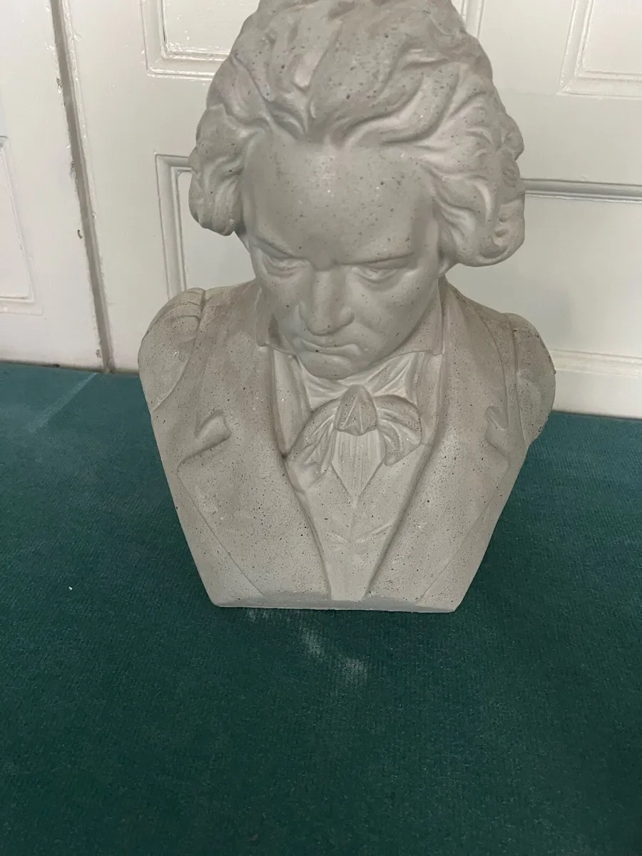 Beethoven bust