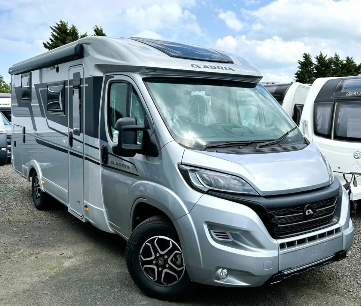 NEW ADRIA COMPACT SUPREME SC - £5,000 OFF - Image 1
