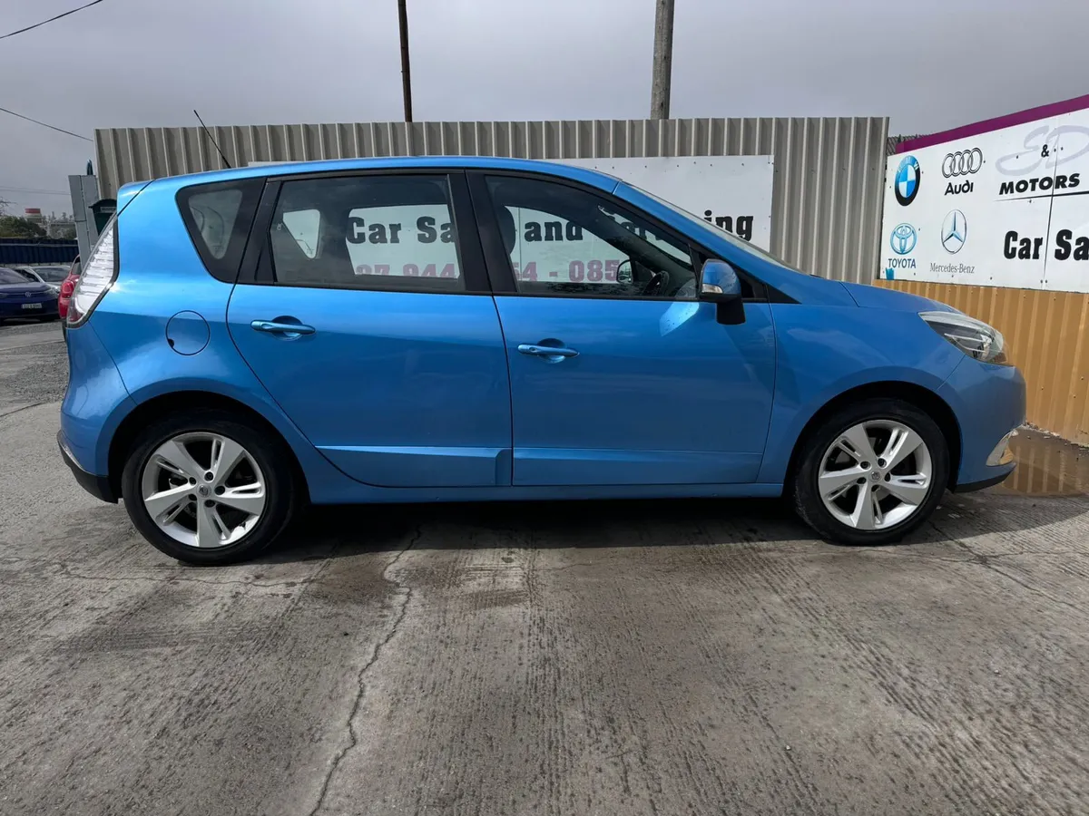 131 Renault Scenic 1.5D TomTom Bose Warranty - Image 4