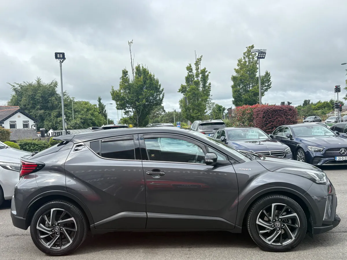 201 Toyota C-HR Hybrid Sport Auto *Low Kils* - Image 4