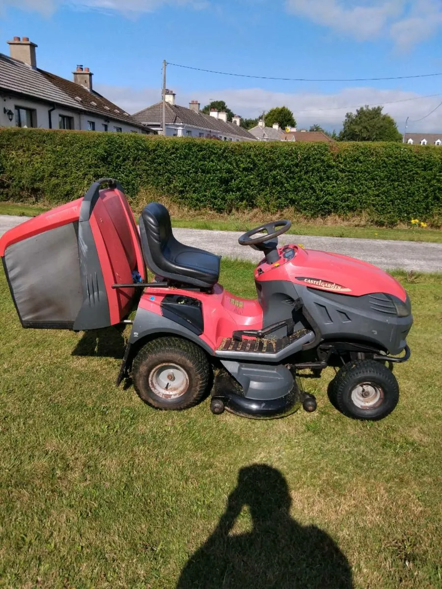 Ride on lawnmower - Image 4