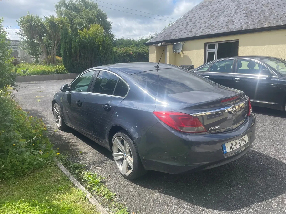 Opel Insignia 2010 - Image 1