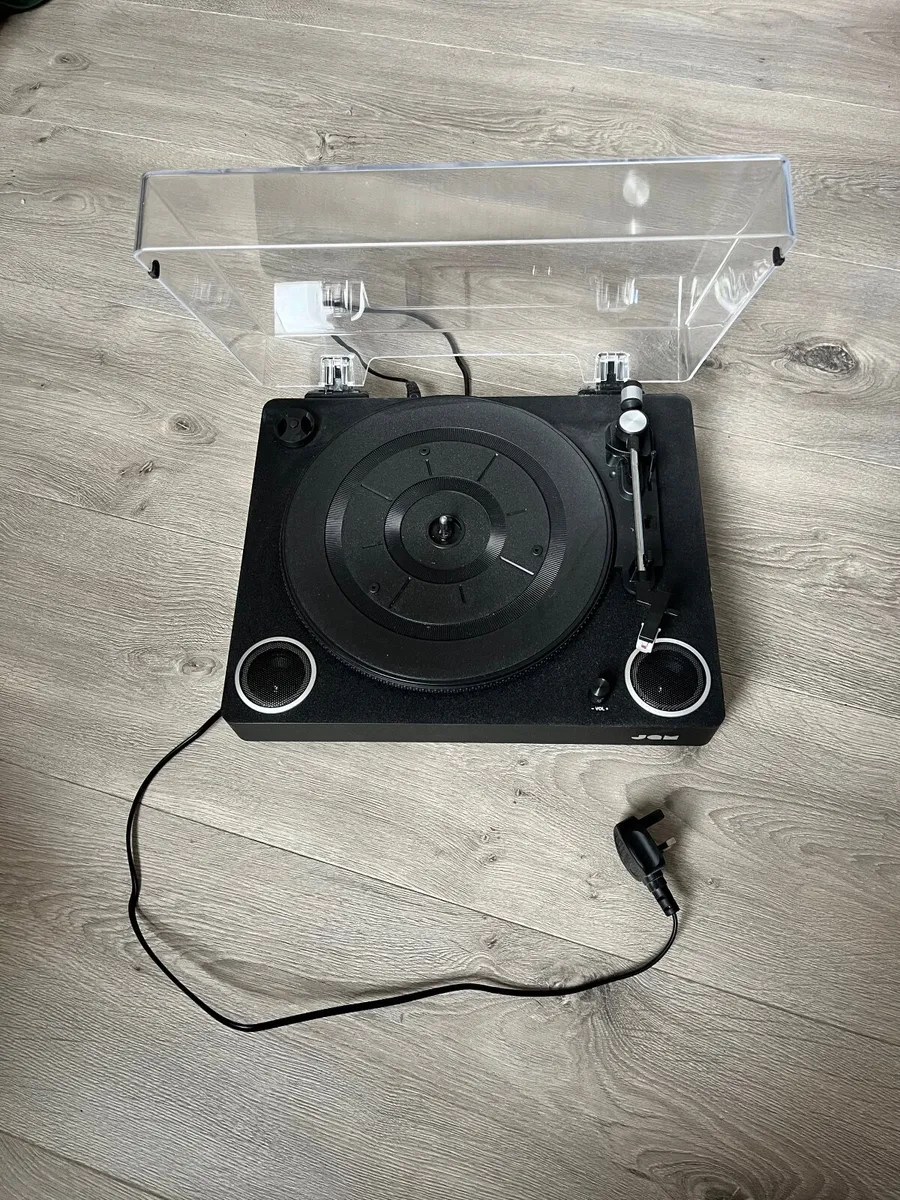 Turntable - Image 3