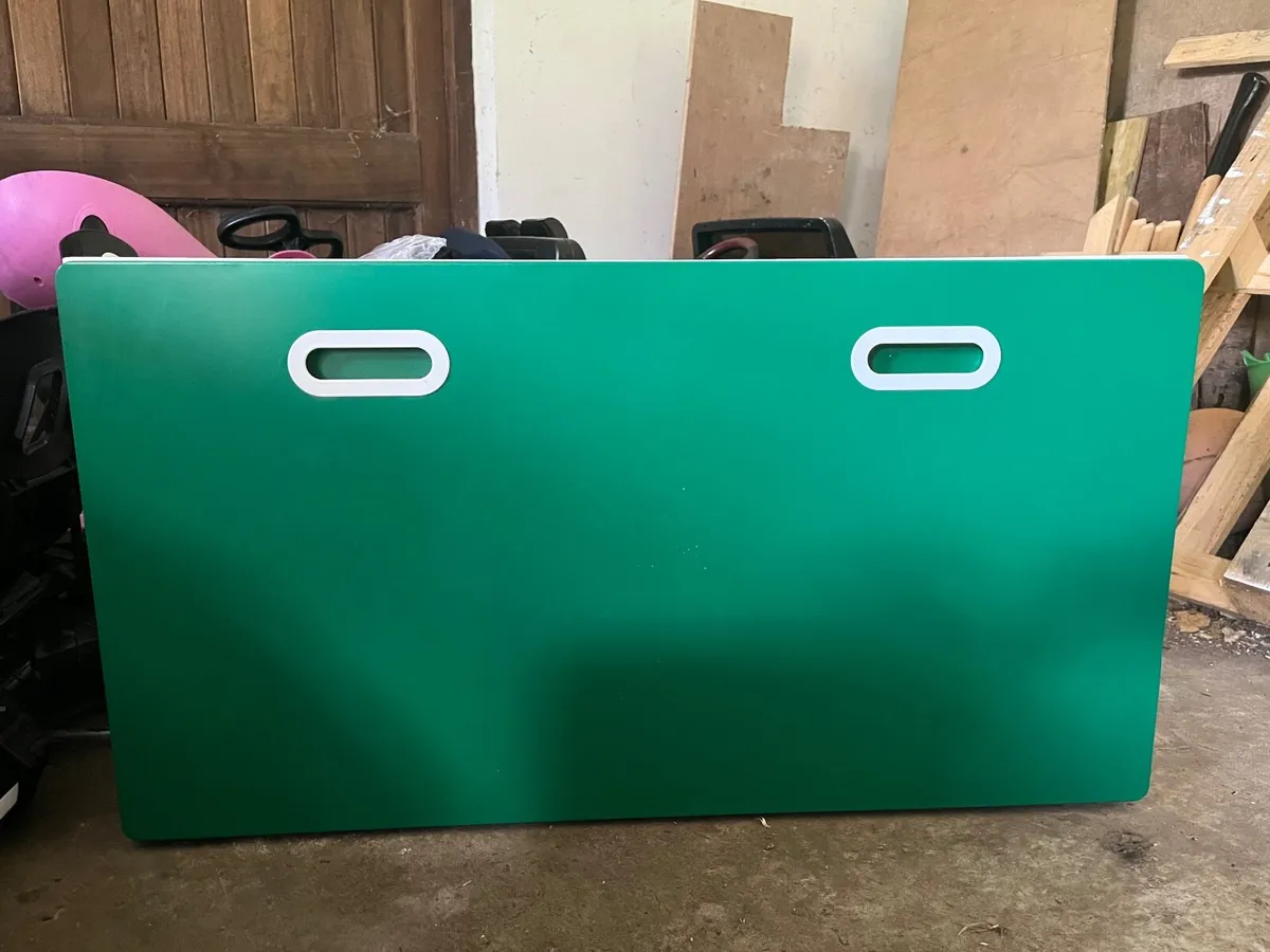 Toy box - Image 1