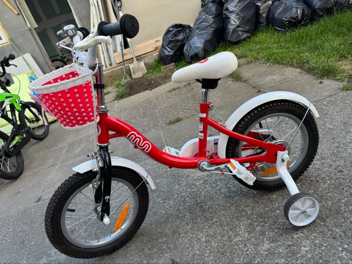 Girls bike - Image 3