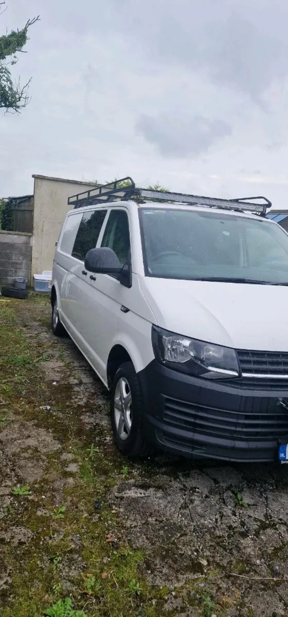 Vw T6 Transporter crew cab - Image 3