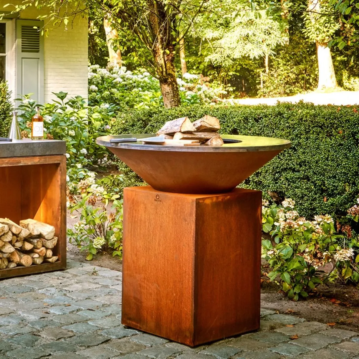 OFYR Classic BBQ / Fire Pit - Image 1