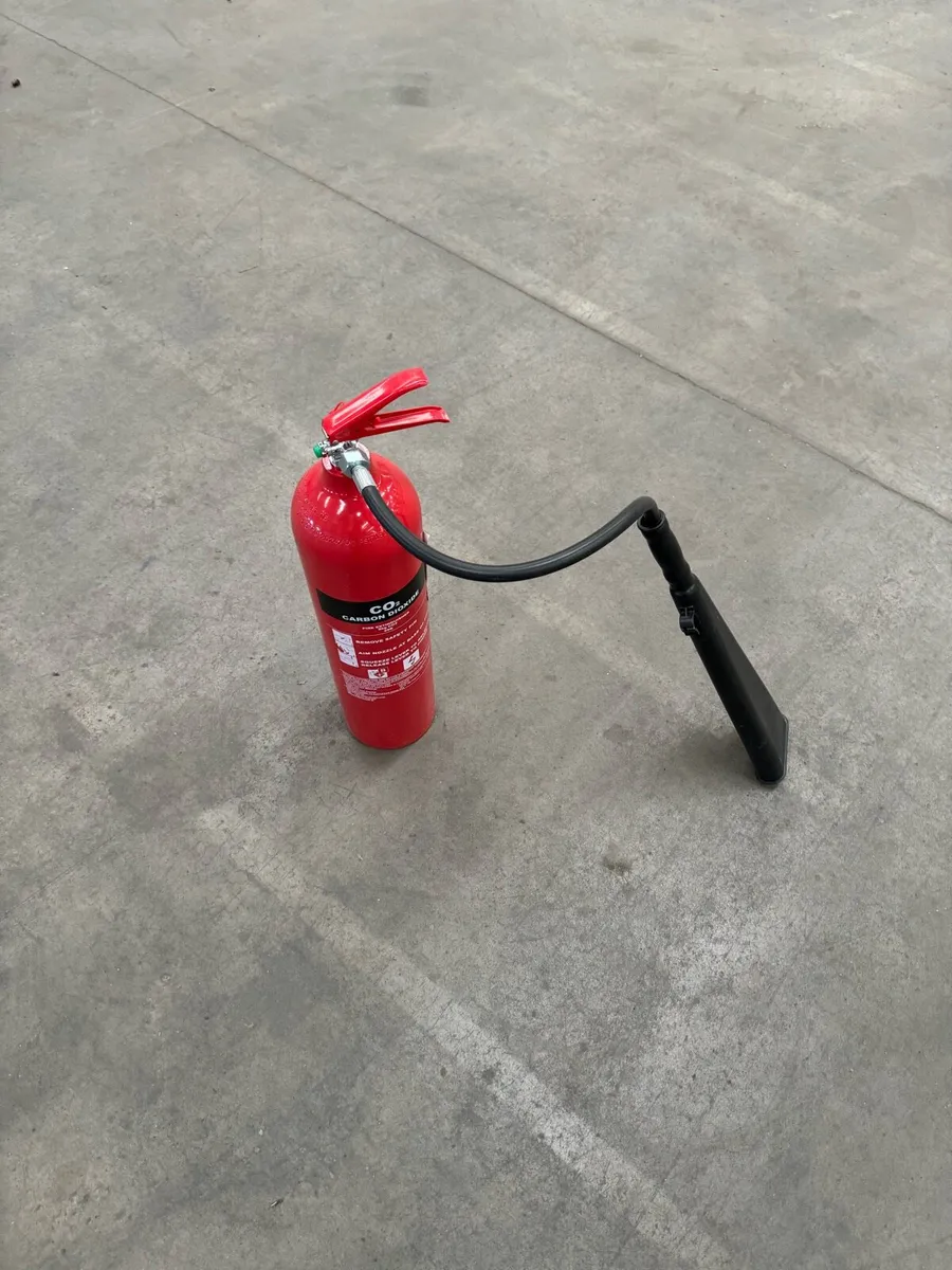 Mixed Fire extinguishers (25) - Image 3