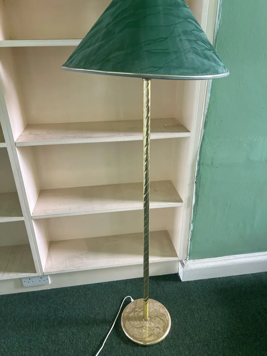 Two standing lamp shades - Image 2