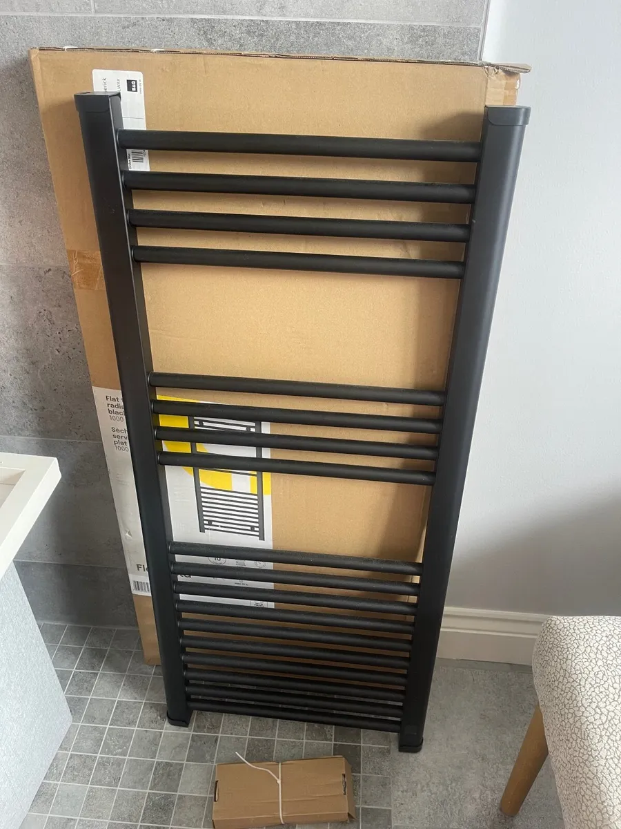 Bathroom accessories - Image 4