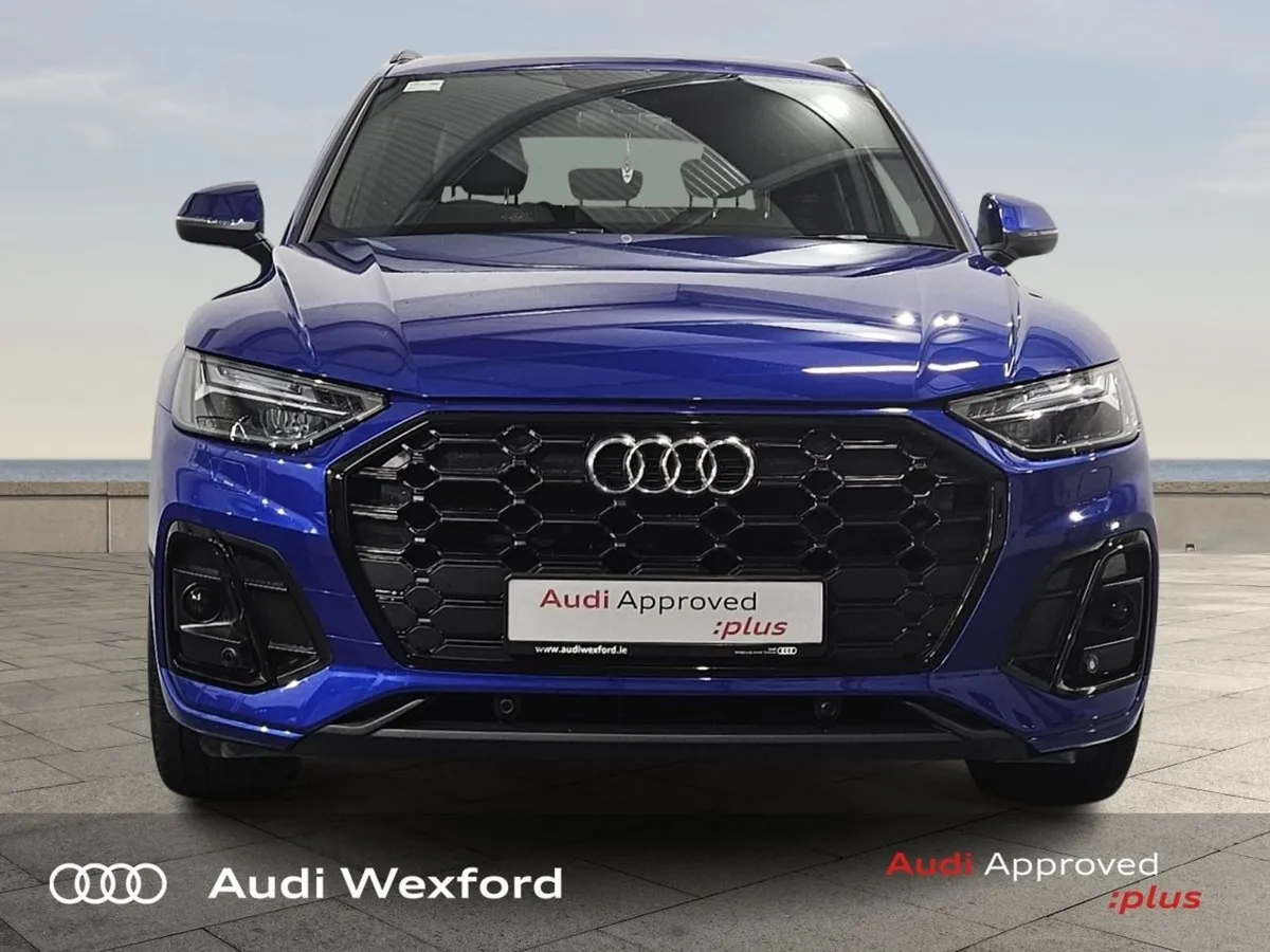 Audi Q5 35 TDI 163HP S Tronic S Line Black Editio - Image 3