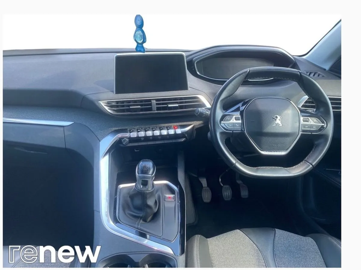 Peugeot 5008 1.5 Bluehdi 130bhp Allure - Image 2