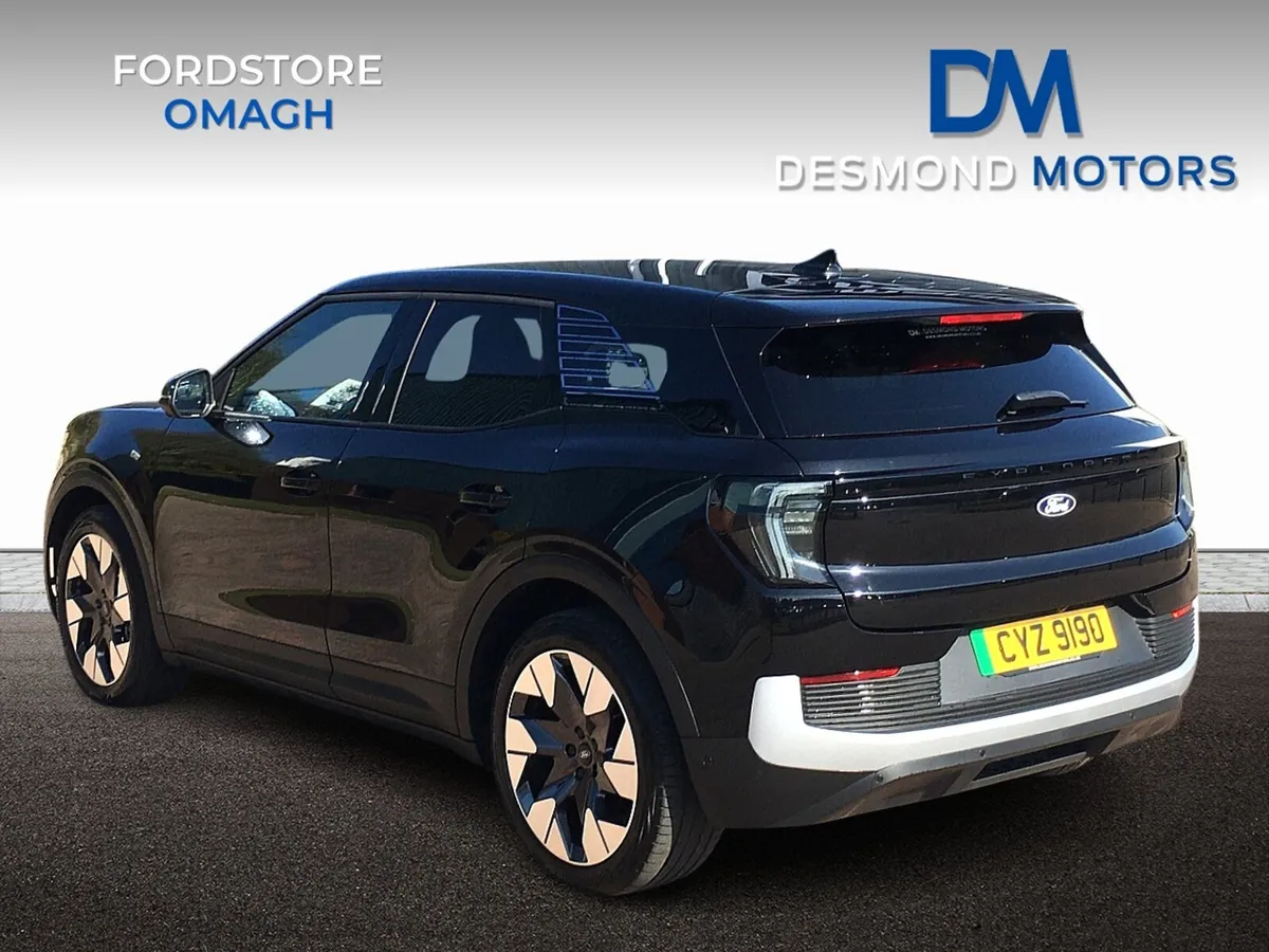 Ford Explorer 2024 - Image 2