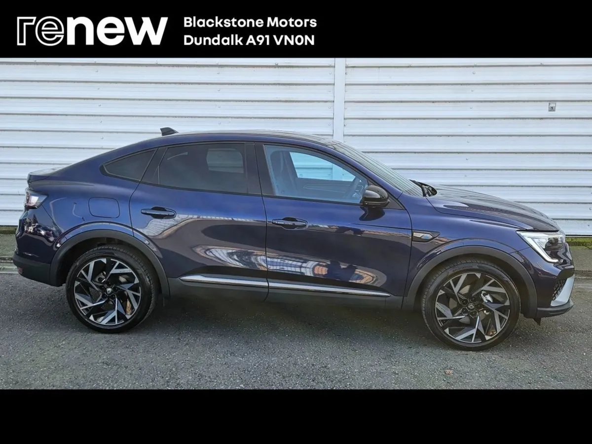 Renault Arkana E-tech Hybrid 145 Auto Esprit Alpi - Image 3