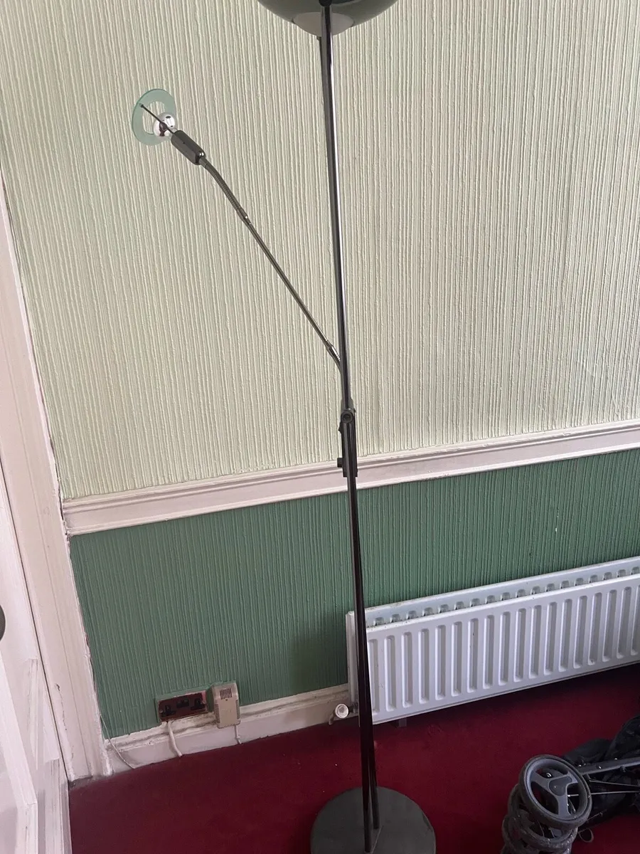 Two standing lamps - Image 1