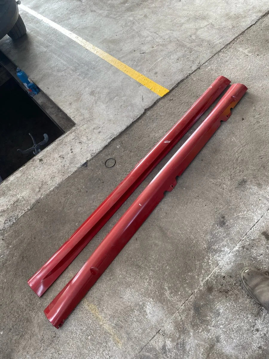Side Skirts - Image 2