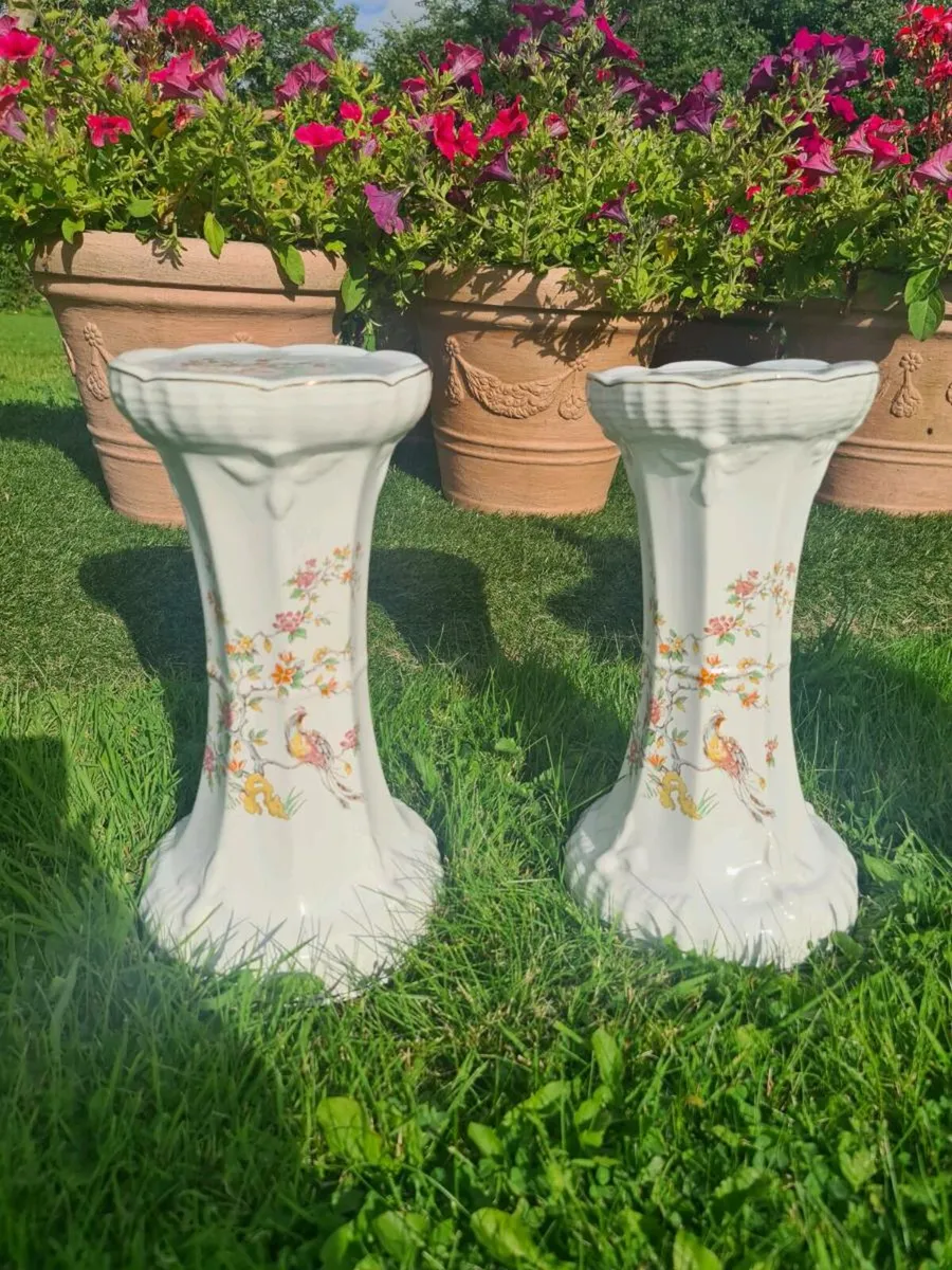 Porcelain vintage pedestals - Image 3