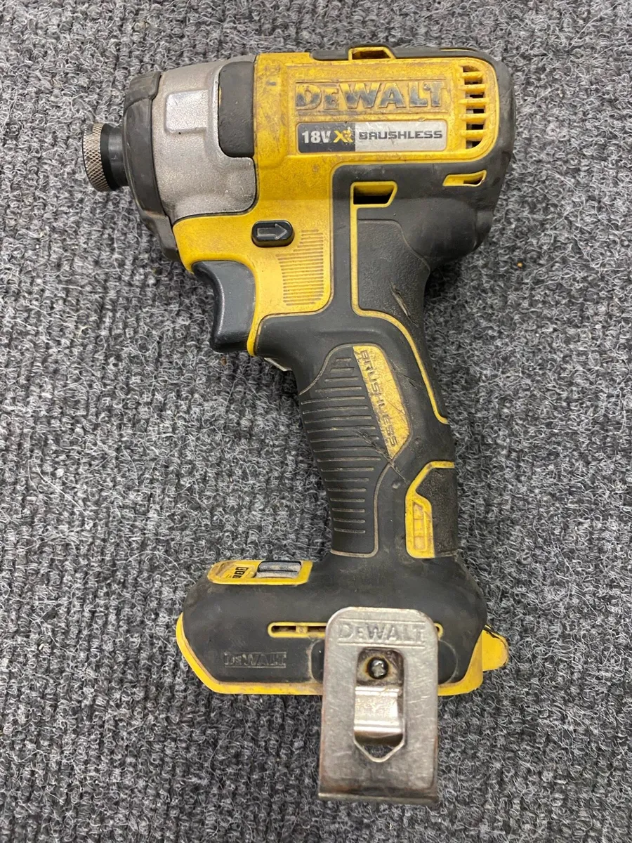Dewalt Driver DCF887 - Image 1
