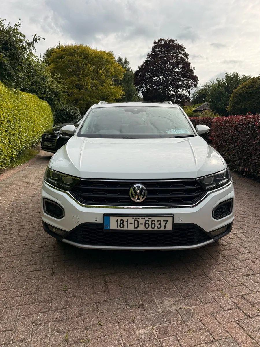 Volkswagen T-ROC Sport 1.5 TSI M6F 150 BHP - Image 3