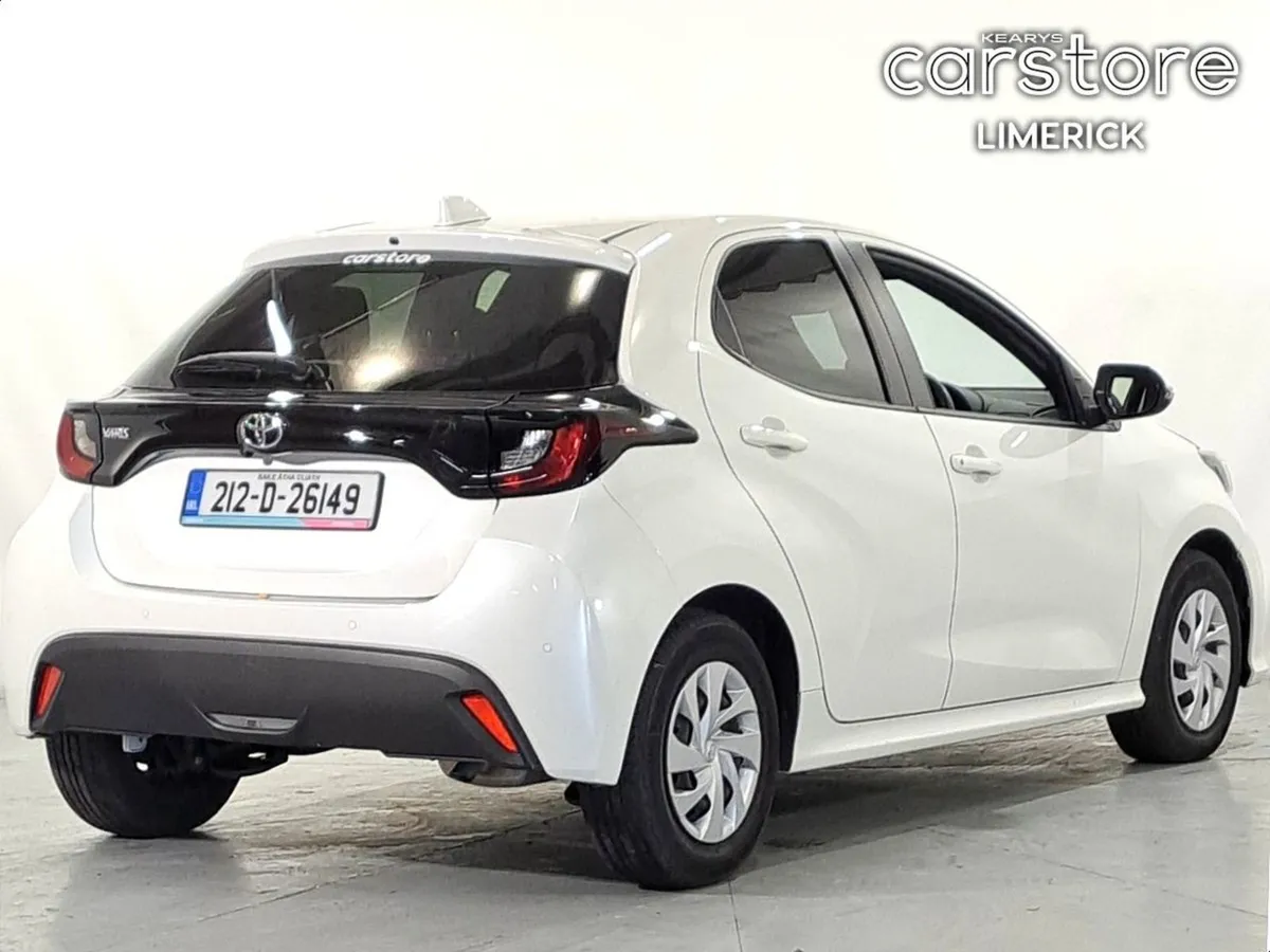 Toyota Yaris 1.0 Vvt-i 3Dr Terra - Image 3