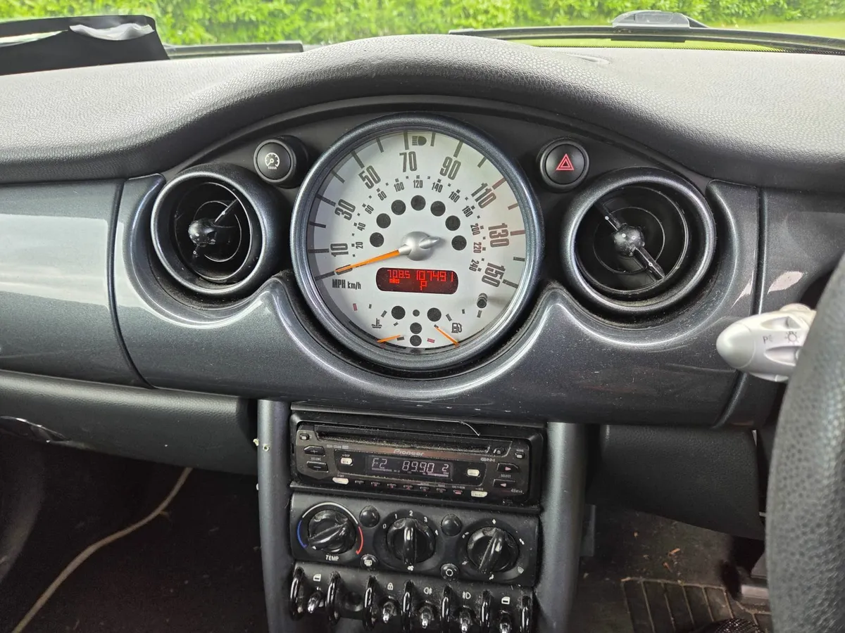 Mini One 2004 - Image 4