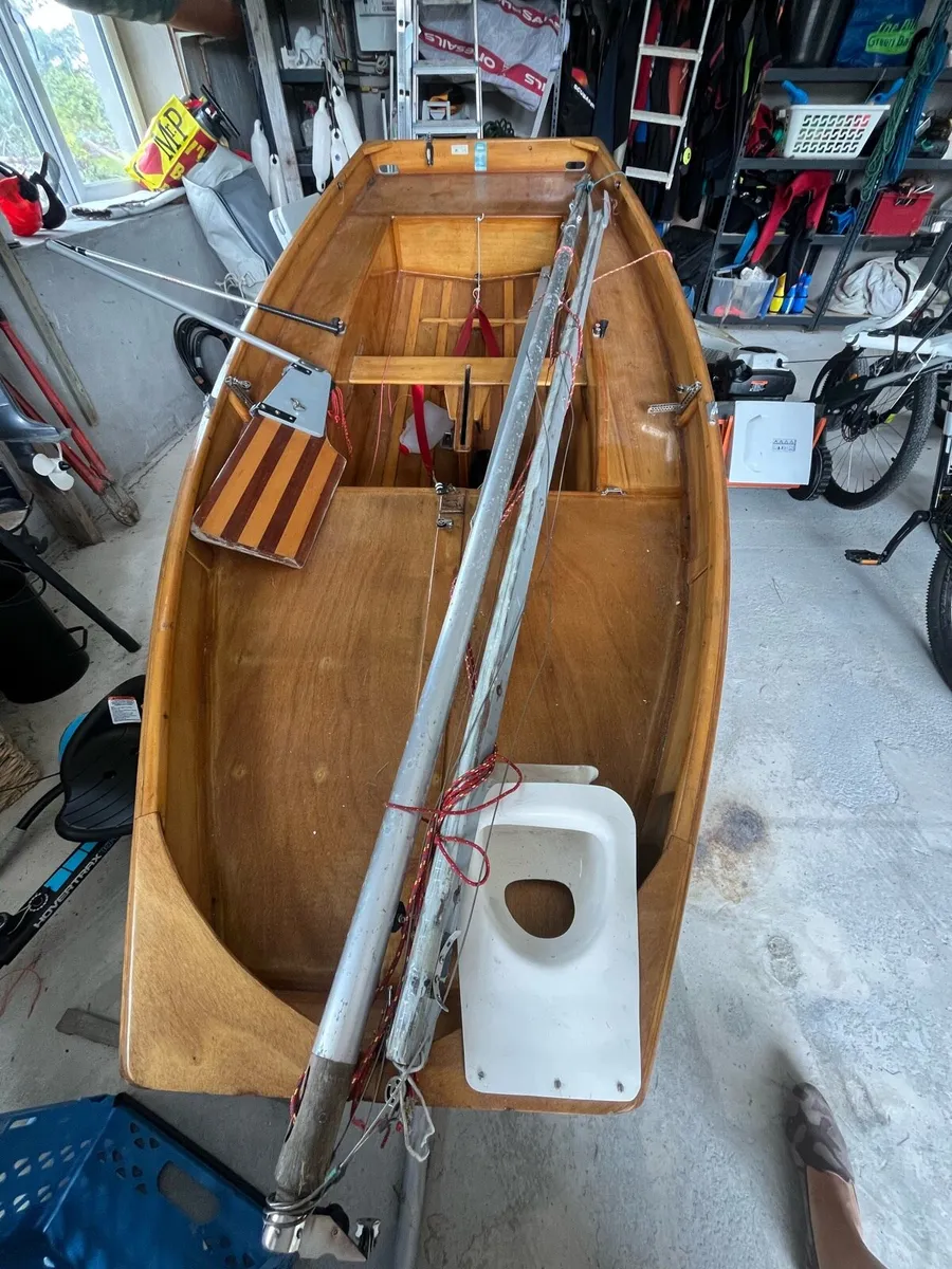 Mirror dingy sailing boat - Image 1