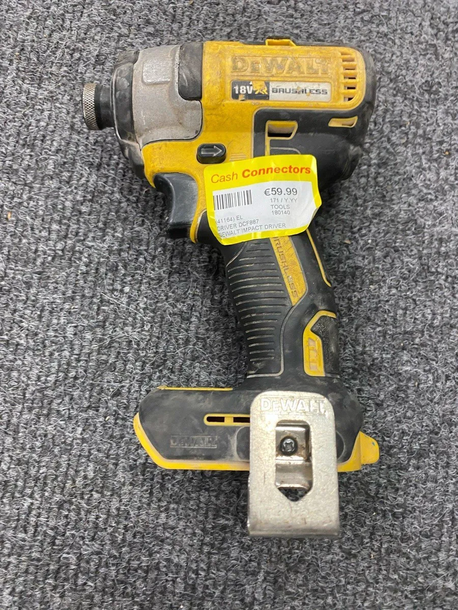 Dewalt DCF887 Impact Driver - Image 1