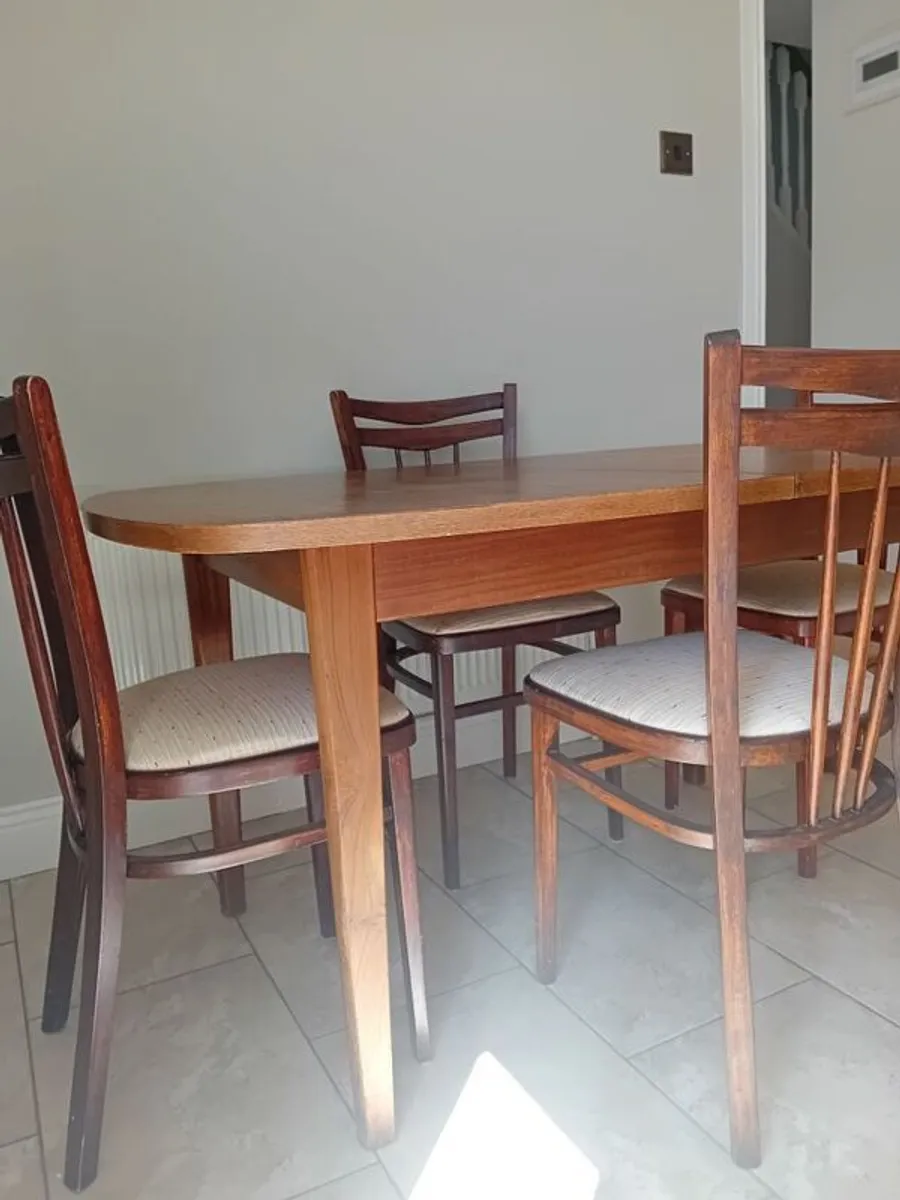 dining table and chairs - Image 3