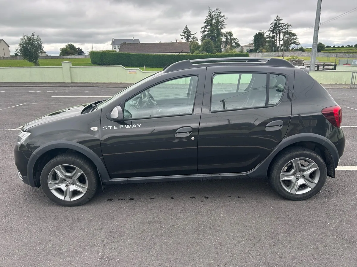 2021 Dacia Sandero Stepway diesel - Image 4