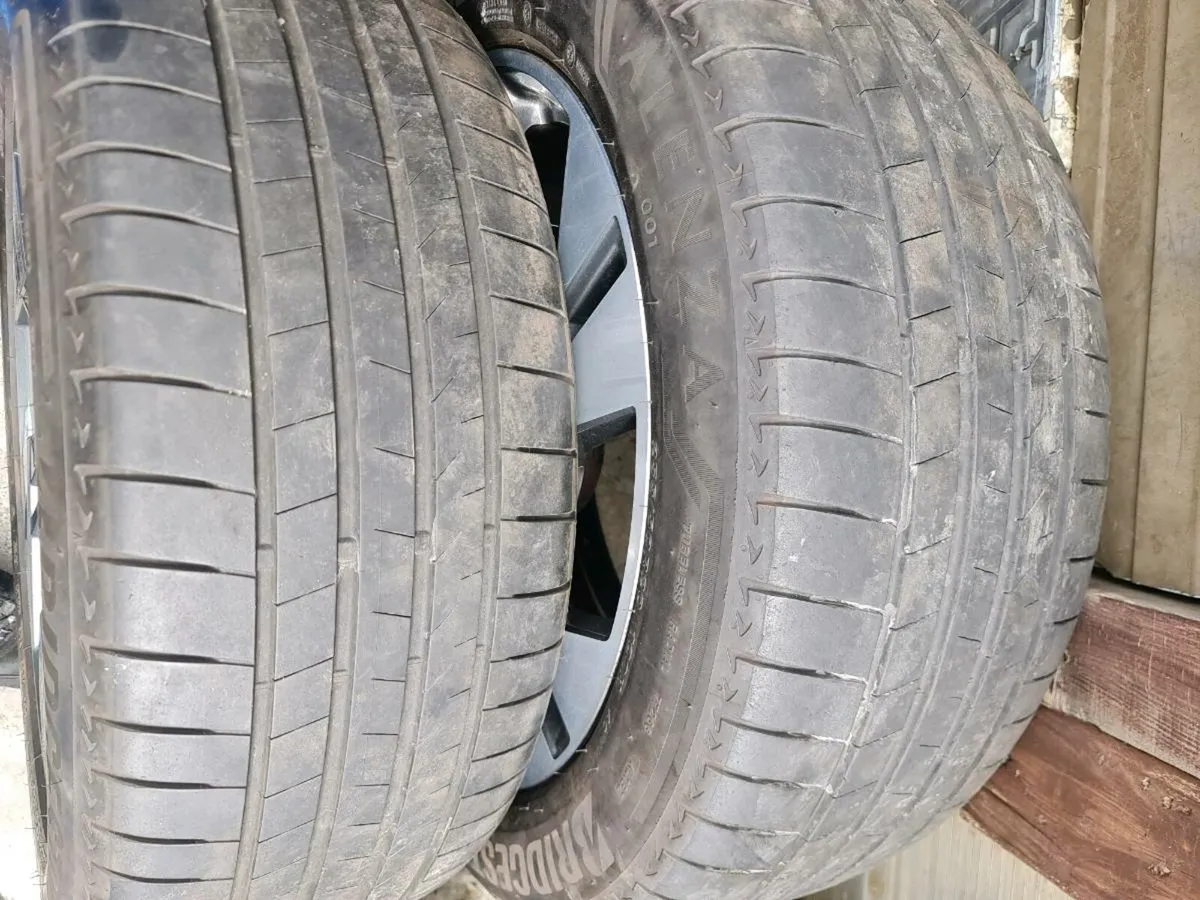 Tyres - Image 2