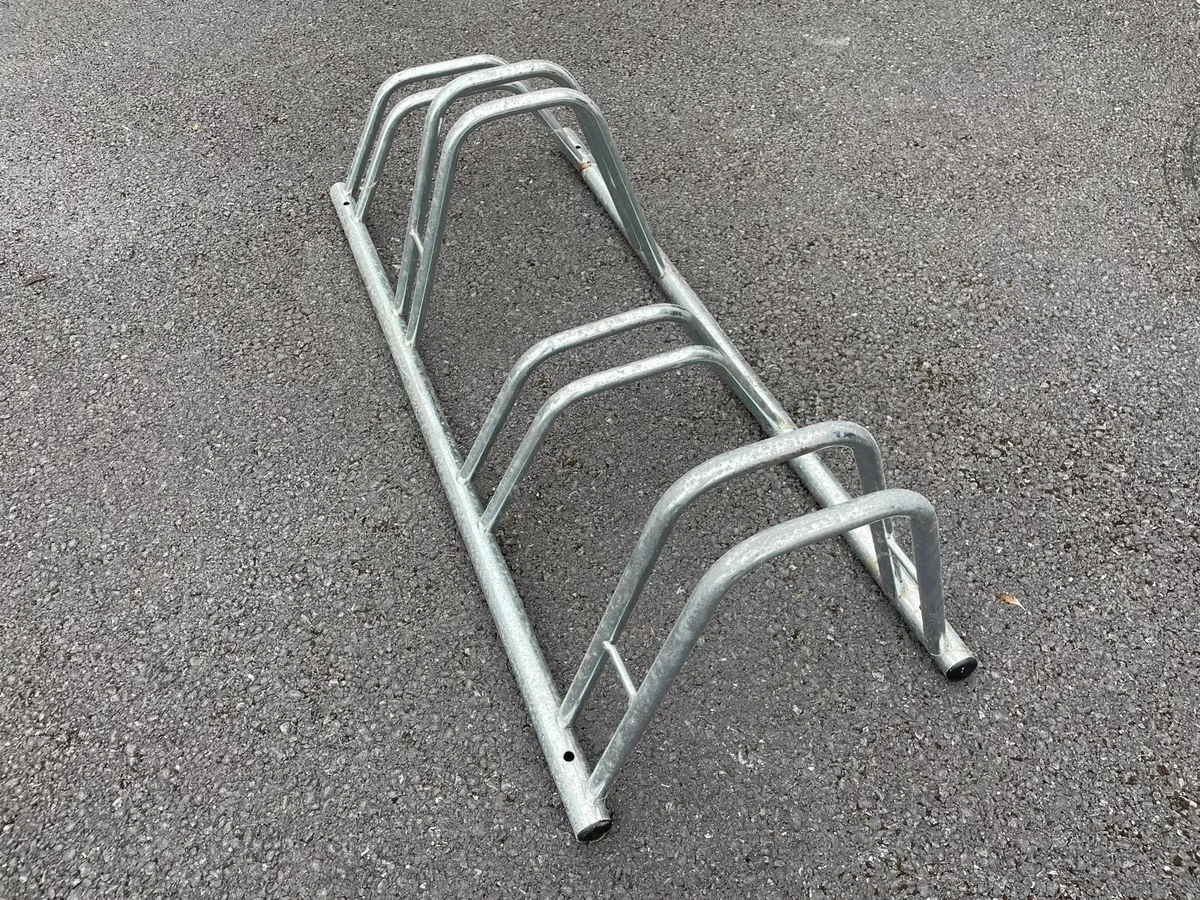 Bicycle Stand for 4 Bikes - Image 2
