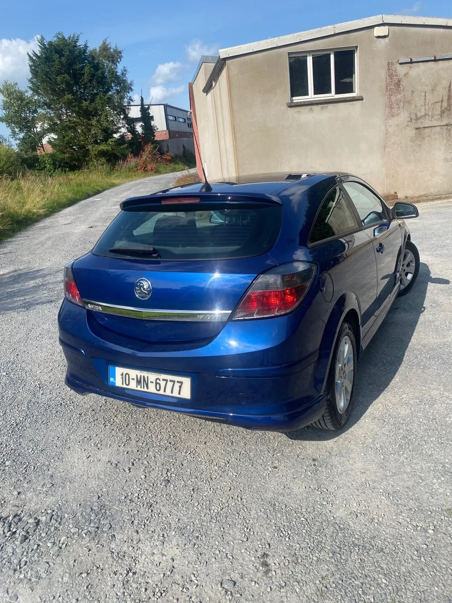 Vauxhall Astra 2010 - NCT Expiry 05/26 - Image 3