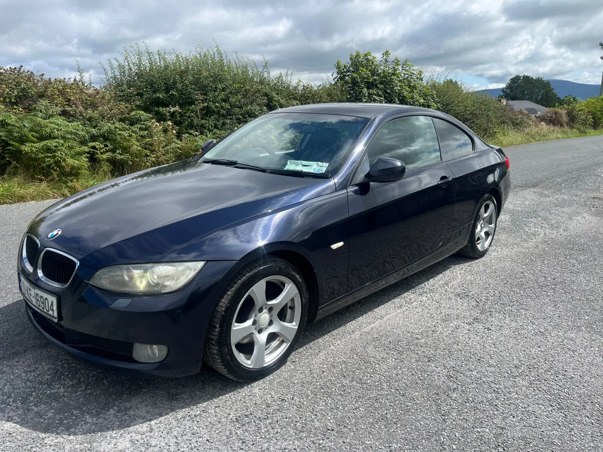 BMW 3-Series 2010 coupe highline - Image 3