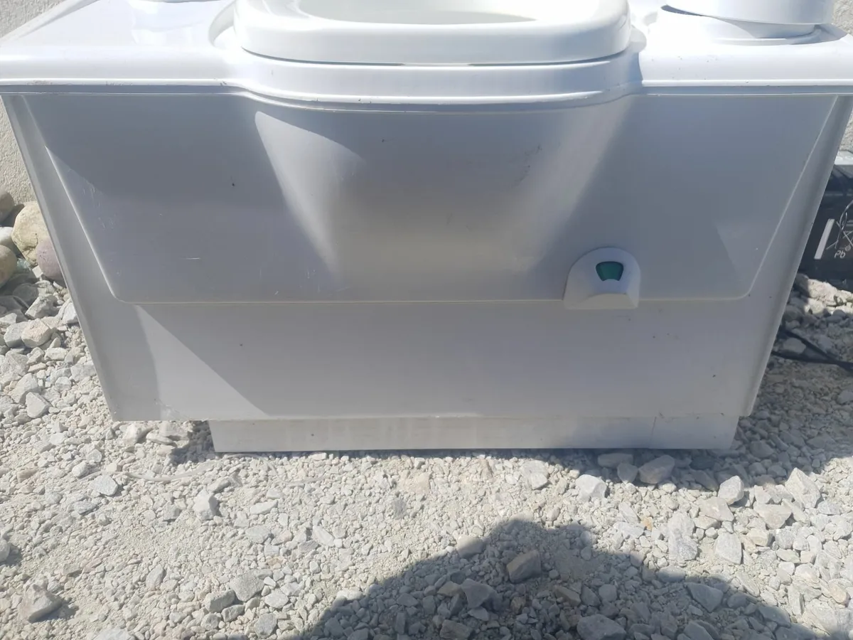 Thetford cassette toilet  for Motorhome/ caravan - Image 4