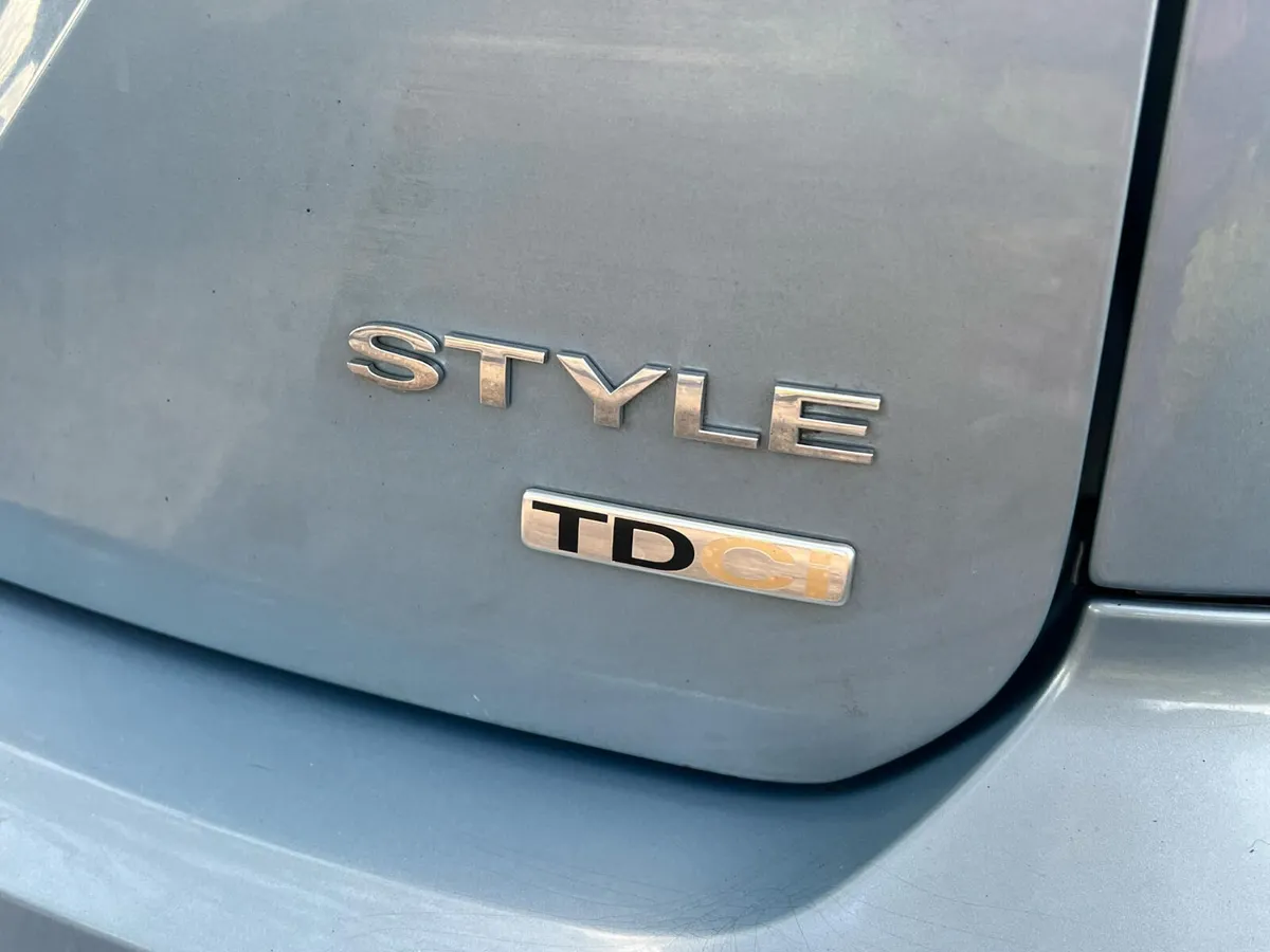 Ford focus 2008 1.8 TDCI Style new nct 2/26 - Image 2